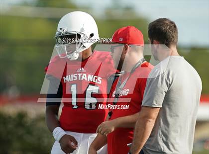 Thumbnail 2 in Mabank @ Life Waxahachie photogallery.