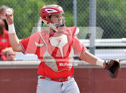 Thumbnail 1 in Holliday vs Peaster (UIL 3A Region 1 Quarterfinal) photogallery.