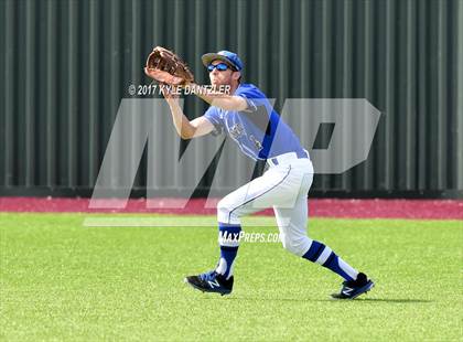 Thumbnail 1 in Holliday vs Peaster (UIL 3A Region 1 Quarterfinal) photogallery.