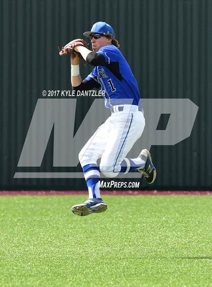 Thumbnail 2 in Holliday vs Peaster (UIL 3A Region 1 Quarterfinal) photogallery.