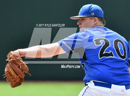 Thumbnail 1 in Holliday vs Peaster (UIL 3A Region 1 Quarterfinal) photogallery.