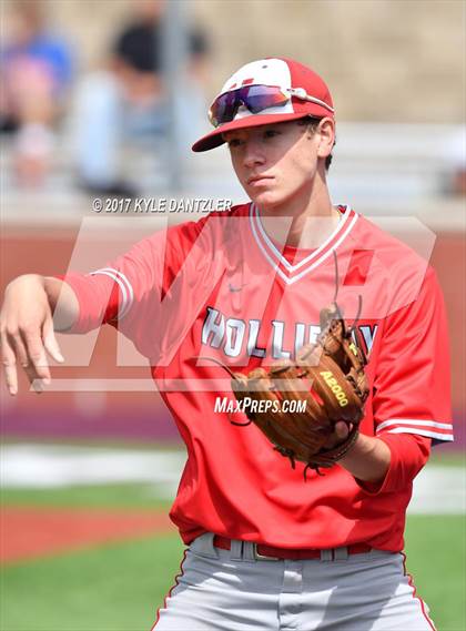 Thumbnail 1 in Holliday vs Peaster (UIL 3A Region 1 Quarterfinal) photogallery.