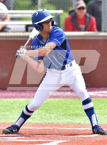 Thumbnail 2 in Holliday vs Peaster (UIL 3A Region 1 Quarterfinal) photogallery.