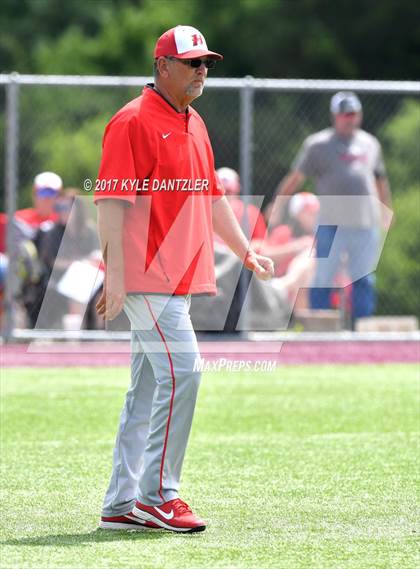 Thumbnail 3 in Holliday vs Peaster (UIL 3A Region 1 Quarterfinal) photogallery.