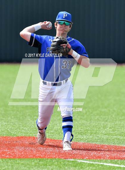 Thumbnail 3 in Holliday vs Peaster (UIL 3A Region 1 Quarterfinal) photogallery.