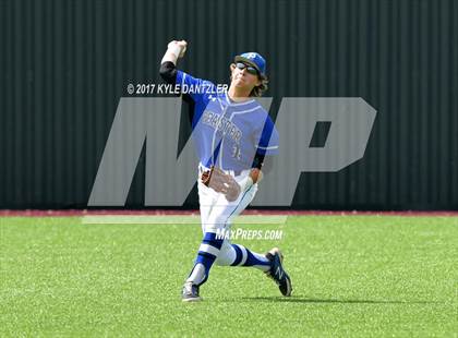 Thumbnail 1 in Holliday vs Peaster (UIL 3A Region 1 Quarterfinal) photogallery.