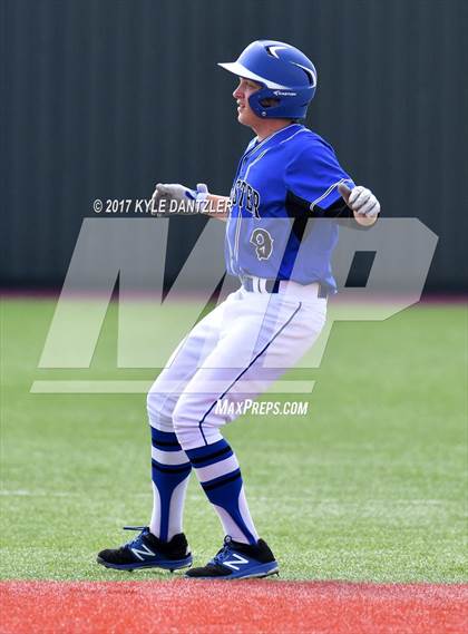 Thumbnail 3 in Holliday vs Peaster (UIL 3A Region 1 Quarterfinal) photogallery.