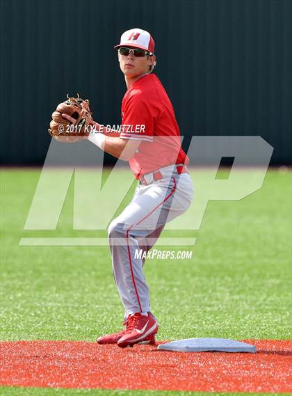 Thumbnail 2 in Holliday vs Peaster (UIL 3A Region 1 Quarterfinal) photogallery.