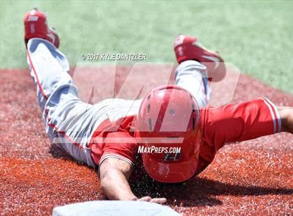 Thumbnail 2 in Holliday vs Peaster (UIL 3A Region 1 Quarterfinal) photogallery.