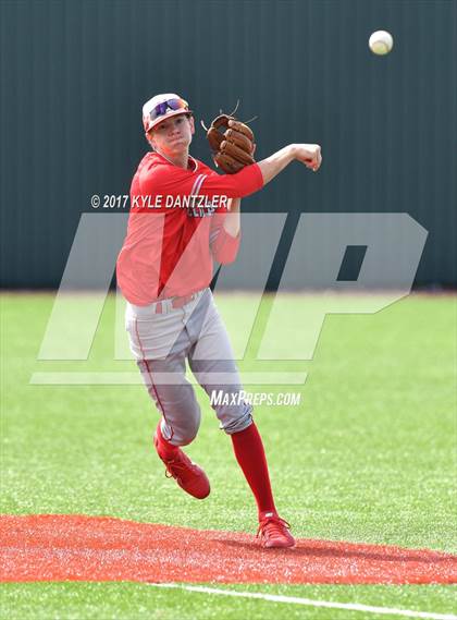 Thumbnail 1 in Holliday vs Peaster (UIL 3A Region 1 Quarterfinal) photogallery.