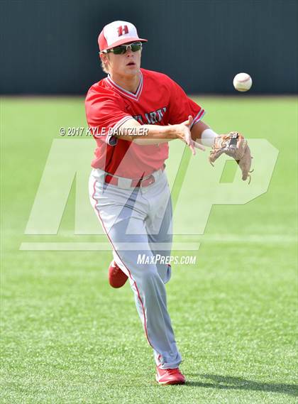 Thumbnail 1 in Holliday vs Peaster (UIL 3A Region 1 Quarterfinal) photogallery.