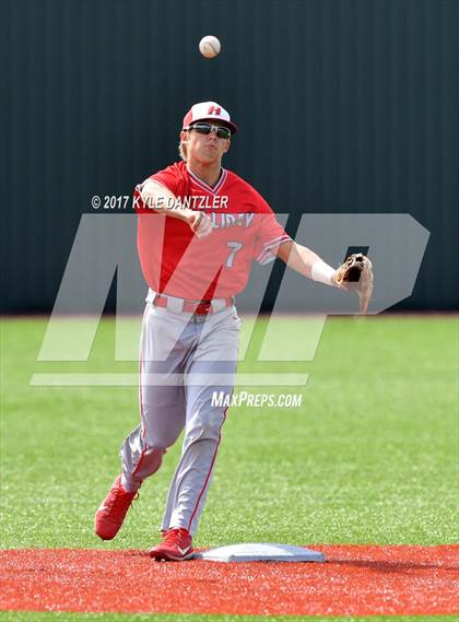 Thumbnail 3 in Holliday vs Peaster (UIL 3A Region 1 Quarterfinal) photogallery.