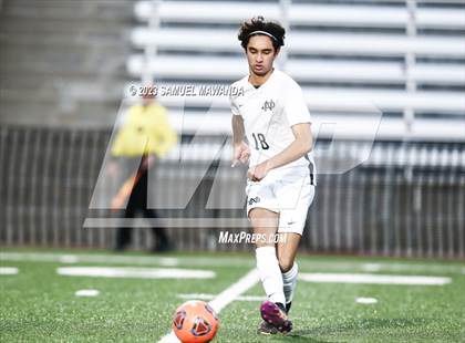 Thumbnail 1 in Notre Dame (SO) @ Harvard-Westlake photogallery.