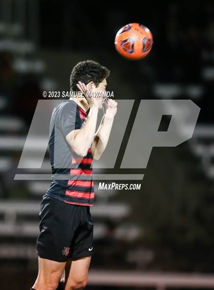 Thumbnail 2 in Notre Dame (SO) @ Harvard-Westlake photogallery.