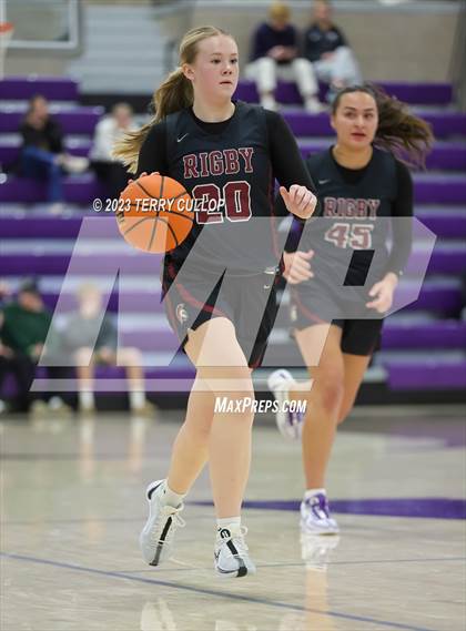 Thumbnail 1 in Rigby vs. Lehi (Utah Holiday Hoopfest) photogallery.