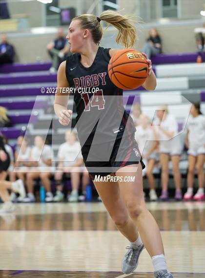 Thumbnail 1 in Rigby vs. Lehi (Utah Holiday Hoopfest) photogallery.