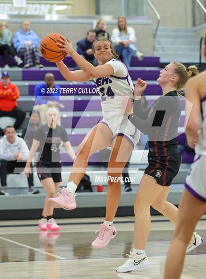 Thumbnail 3 in Rigby vs. Lehi (Utah Holiday Hoopfest) photogallery.