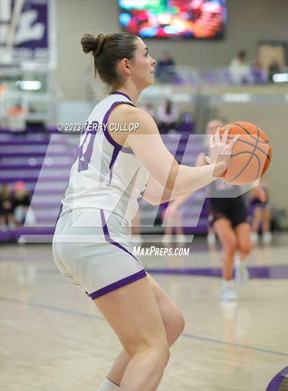 Thumbnail 2 in Rigby vs. Lehi (Utah Holiday Hoopfest) photogallery.