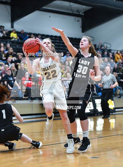 Thumbnail 2 in Quitman vs. Cossatot River (AAA 2A State Playoff) photogallery.
