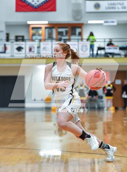 Thumbnail 3 in Quitman vs. Cossatot River (AAA 2A State Playoff) photogallery.