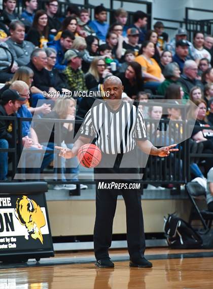 Thumbnail 3 in Quitman vs. Cossatot River (AAA 2A State Playoff) photogallery.