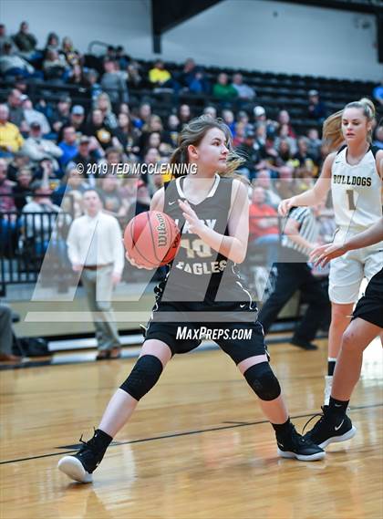 Thumbnail 3 in Quitman vs. Cossatot River (AAA 2A State Playoff) photogallery.