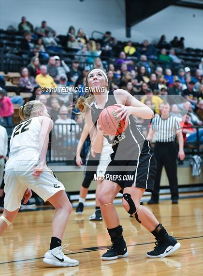 Thumbnail 2 in Quitman vs. Cossatot River (AAA 2A State Playoff) photogallery.