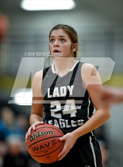 Thumbnail 3 in Quitman vs. Cossatot River (AAA 2A State Playoff) photogallery.