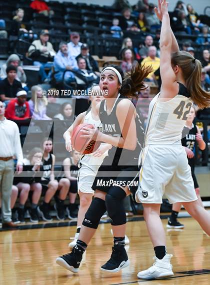 Thumbnail 2 in Quitman vs. Cossatot River (AAA 2A State Playoff) photogallery.