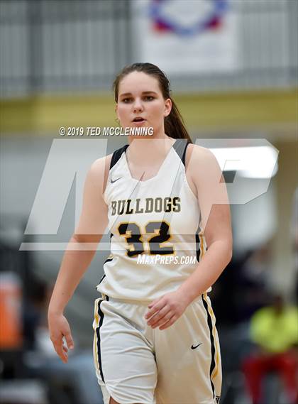 Thumbnail 3 in Quitman vs. Cossatot River (AAA 2A State Playoff) photogallery.