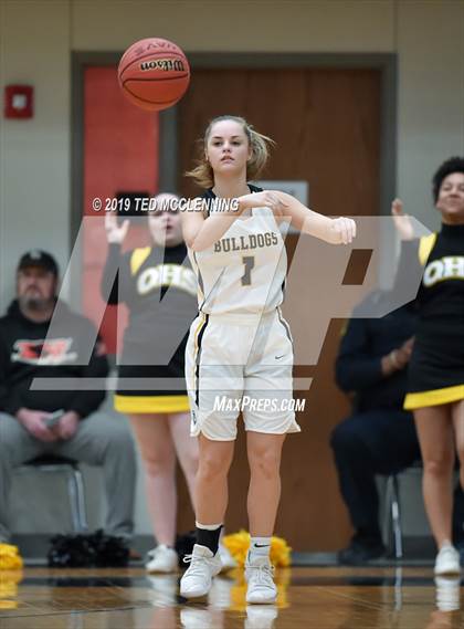 Thumbnail 1 in Quitman vs. Cossatot River (AAA 2A State Playoff) photogallery.