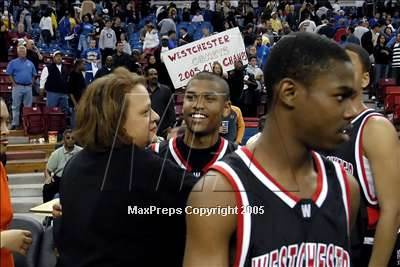 Thumbnail 3 in Westchester vs. Serra (State D1 Final) #1 photogallery.