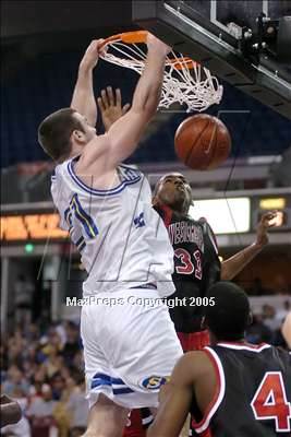 Thumbnail 2 in Westchester vs. Serra (State D1 Final) #1 photogallery.