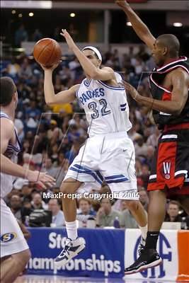 Thumbnail 1 in Westchester vs. Serra (State D1 Final) #1 photogallery.