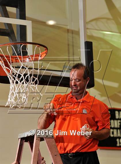 Thumbnail 2 in Zephyrhills vs. Ponte Vedra (FHSAA Region 2 Final) photogallery.