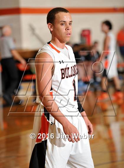 Thumbnail 1 in Zephyrhills vs. Ponte Vedra (FHSAA Region 2 Final) photogallery.
