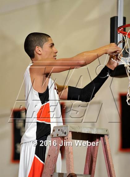 Thumbnail 1 in Zephyrhills vs. Ponte Vedra (FHSAA Region 2 Final) photogallery.