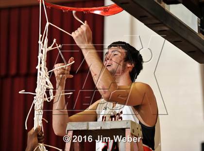 Thumbnail 2 in Zephyrhills vs. Ponte Vedra (FHSAA Region 2 Final) photogallery.