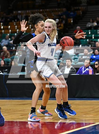 Thumbnail 3 in Grandview vs. Highlands Ranch (CHSAA 5A Final Four) photogallery.