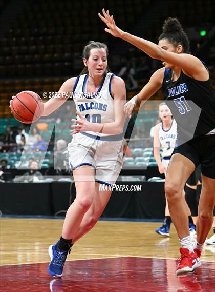 Thumbnail 3 in Grandview vs. Highlands Ranch (CHSAA 5A Final Four) photogallery.