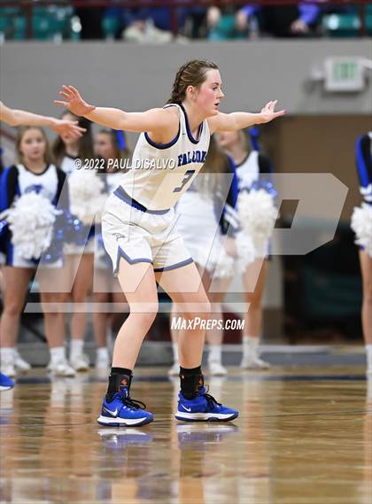 Thumbnail 1 in Grandview vs. Highlands Ranch (CHSAA 5A Final Four) photogallery.