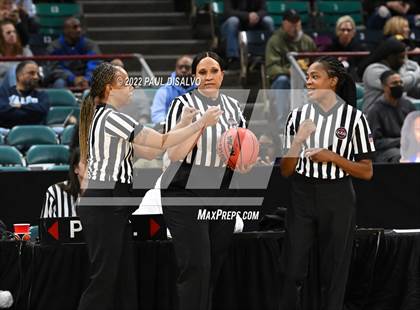 Thumbnail 1 in Grandview vs. Highlands Ranch (CHSAA 5A Final Four) photogallery.