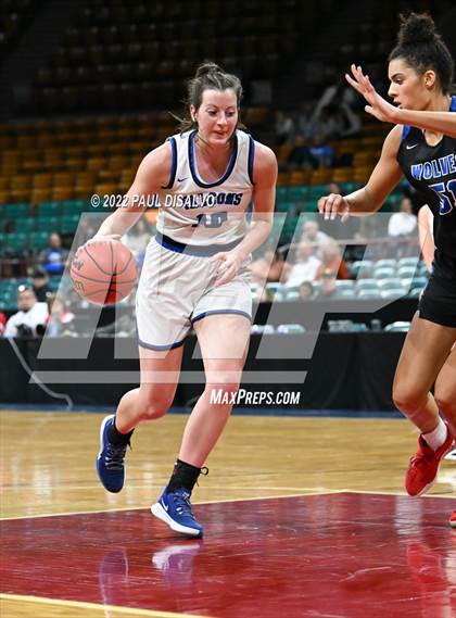 Thumbnail 1 in Grandview vs. Highlands Ranch (CHSAA 5A Final Four) photogallery.