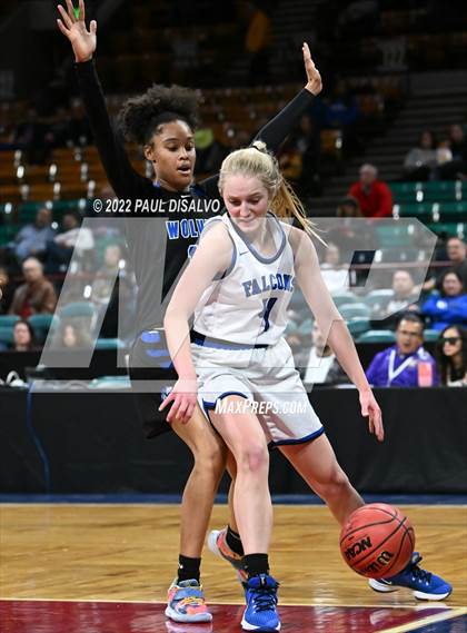 Thumbnail 2 in Grandview vs. Highlands Ranch (CHSAA 5A Final Four) photogallery.