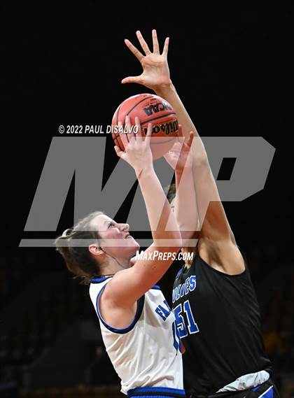Thumbnail 3 in Grandview vs. Highlands Ranch (CHSAA 5A Final Four) photogallery.