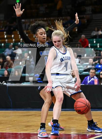 Thumbnail 1 in Grandview vs. Highlands Ranch (CHSAA 5A Final Four) photogallery.