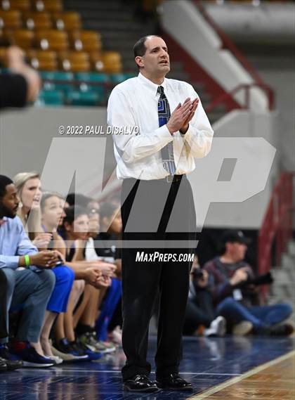Thumbnail 1 in Grandview vs. Highlands Ranch (CHSAA 5A Final Four) photogallery.