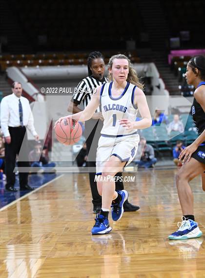 Thumbnail 1 in Grandview vs. Highlands Ranch (CHSAA 5A Final Four) photogallery.