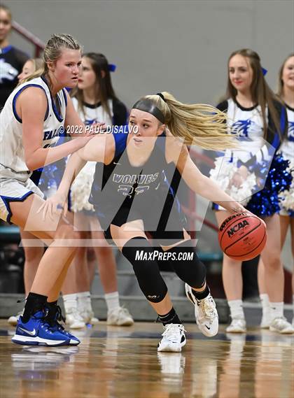 Thumbnail 3 in Grandview vs. Highlands Ranch (CHSAA 5A Final Four) photogallery.