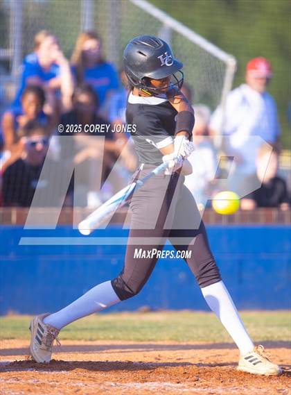 Thumbnail 3 in Houston County vs Veterans  photogallery.